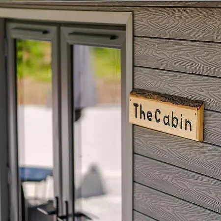 A Cornish Cabin In The Tamar Valley Gunnislake Exterior photo