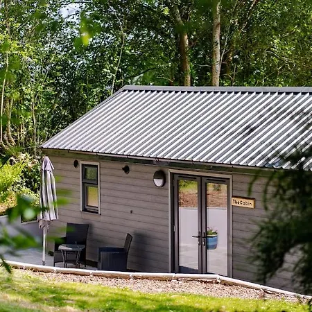A Cornish Cabin In The Tamar Valley Gunnislake Exterior photo